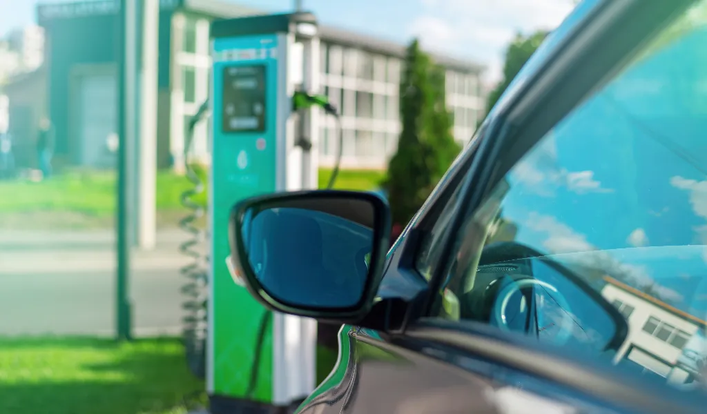 OCPP 2.0.1 vs. OCPP 1.6: Wesentliche Unterschiede