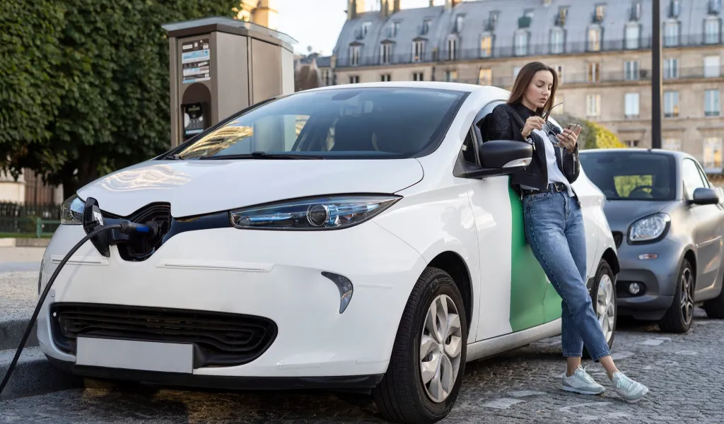 Why Fuel Stations Should Add EV Charging Services